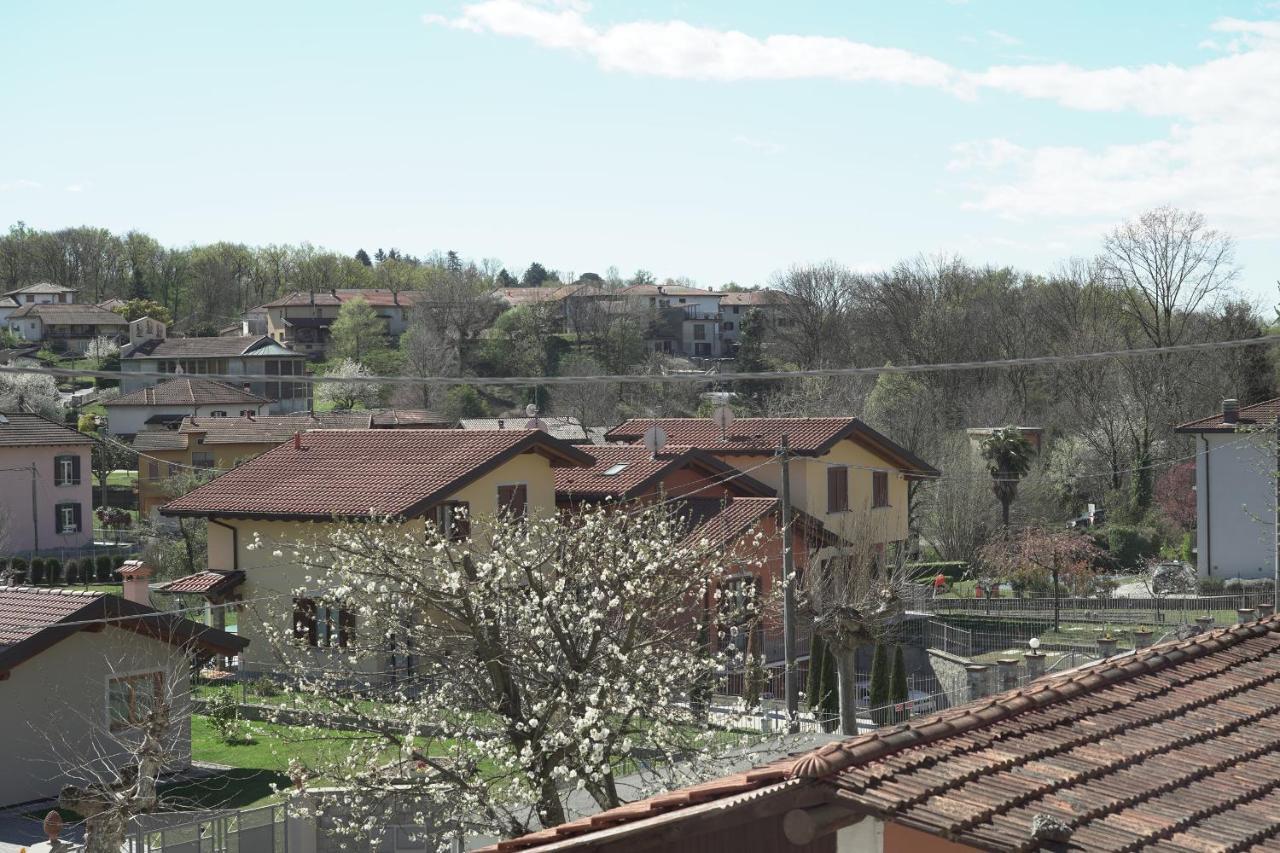 Cascina Riva Leggiuno Exterior foto